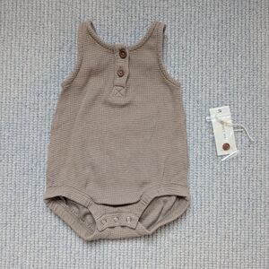 Quincy Mae Romper 0-3m